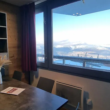 Fonctionnel Au Pied Des Pistes Avec Vue Mont-blanc - Fr-1-181-2700 Appartement